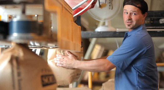 Photo d'un travailleur de l'entreprise